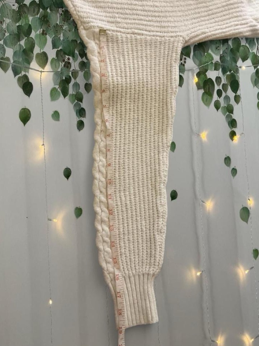 ❣️ SOLD ❣️Old Navy SoSoft Cream Cable Knit Mock Neck Sweater - Picture 4 of 8